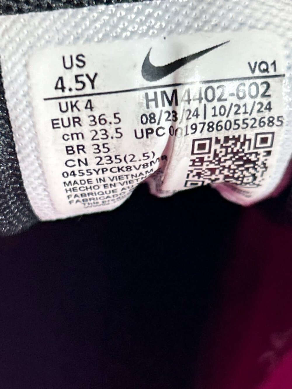 Nike Cosmic Runner Girls Running Shoes Size 4.5 Youth 4.5Y Pink Sneakers Kids - Picture 10 of 12